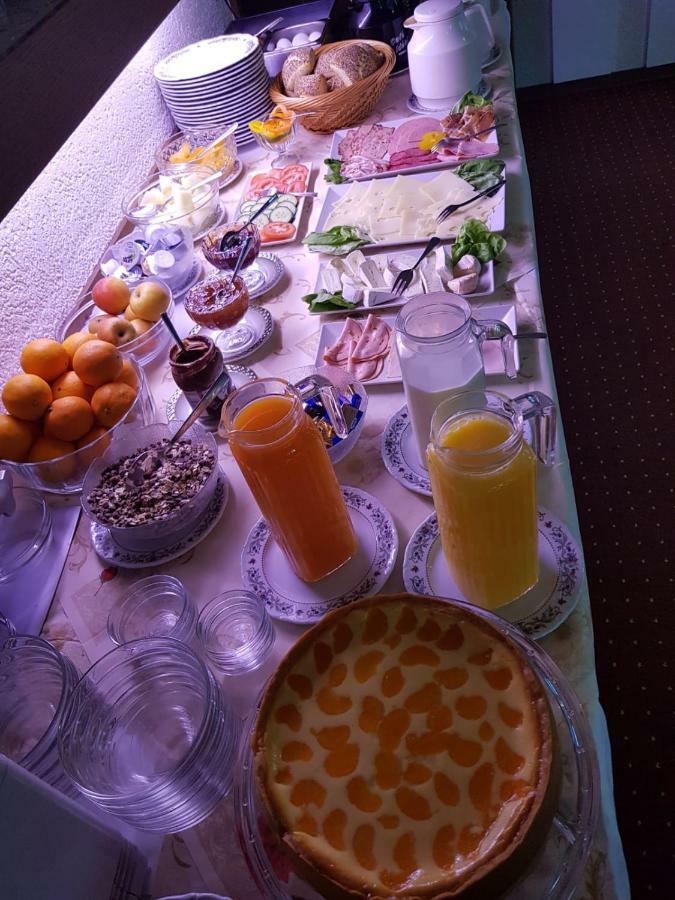 Kirchberg Hotel Garni Sarrebruck Extérieur photo